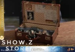 [Pre-Order] Hot Toys HT 1/6 Newt Scamander MMS512 Fantastic Beasts: The Crimes Of Grindelwald -Show.Z Store 1a0aa21c3e