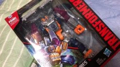 Hasbro PP-27 PP27 Optimal Optimus Power Of Prime Leader Class -Show.Z Store 516f048e03