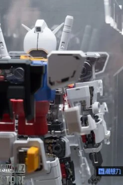 Inforce RX-78-2 Gundam Internal Structure Showcase Display 9 Inforce RX-78-2 Gundam Internal Structure Showcase Display -Show.Z Store 520ad45527