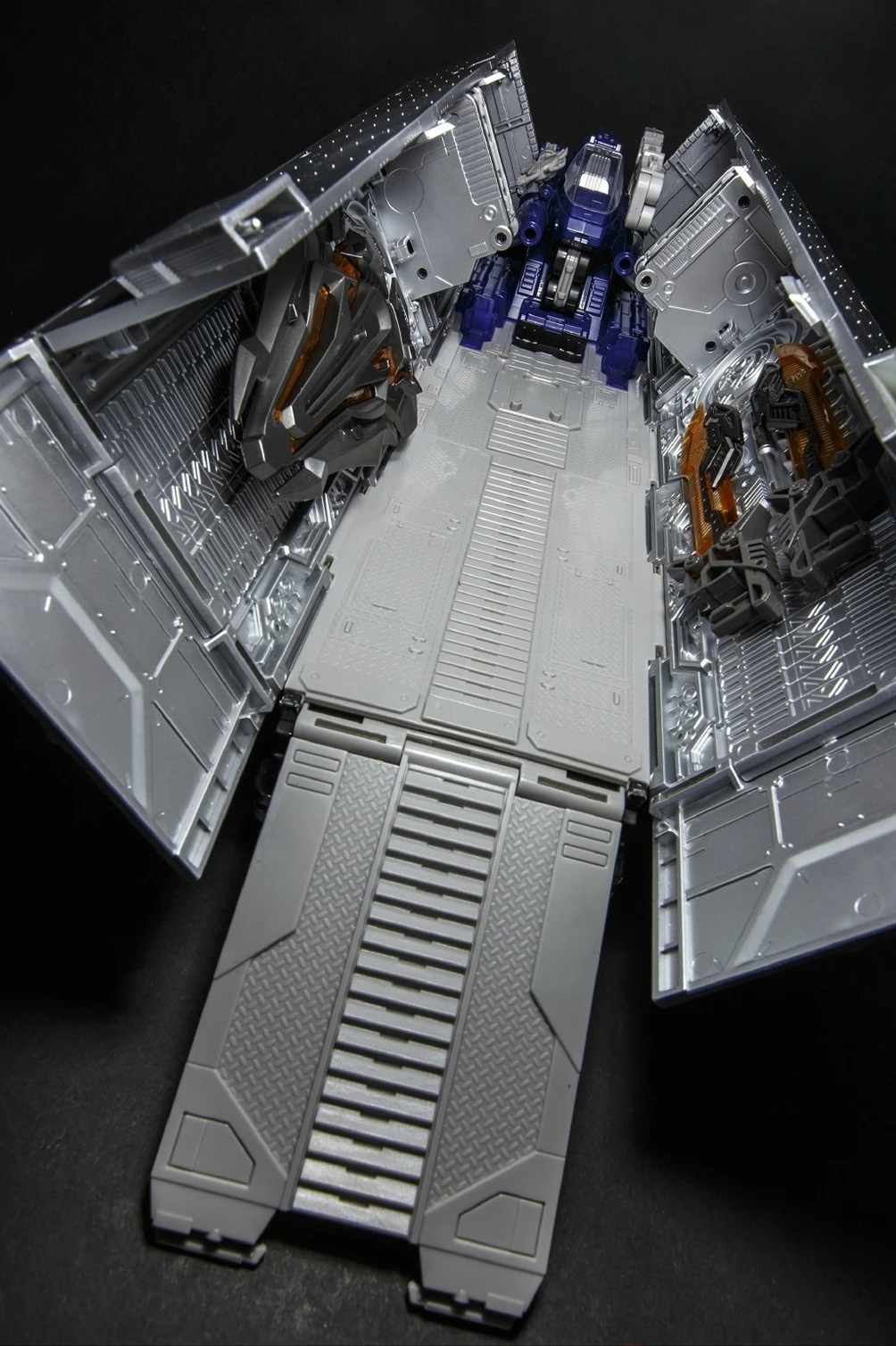 WeiJiang MPP10 Optimus Prime Trailer Oversized WeiJiang MPP10 Optimus Prime Trailer Oversized -Show.Z Store 58c76cf804