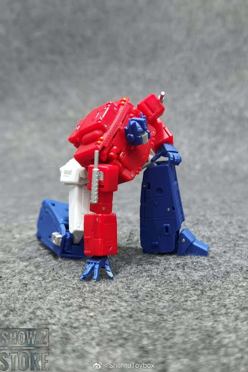 Magic Square MS-B46 Light of Victory Optimus Prime 2.0 No-Bay Version Magic Square MS-B46 Light Of Victory Optimus Prime 2.0 No-Bay Version -Show.Z Store 5ffc703017