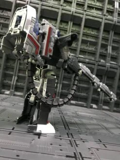 Hasbro PP-27 PP27 Optimal Optimus Power Of Prime Leader Class -Show.Z Store 6d0a6d2070