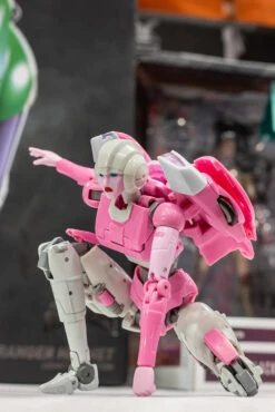 Mastermind Creations PS-04 Azalea Arcee -Show.Z Store b0b1e1e1f3