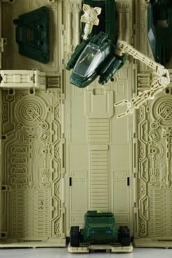 4th Party MP10A Optimus Prime Convoy Bape Green Camo Version -Show.Z Store e8a215ef4d