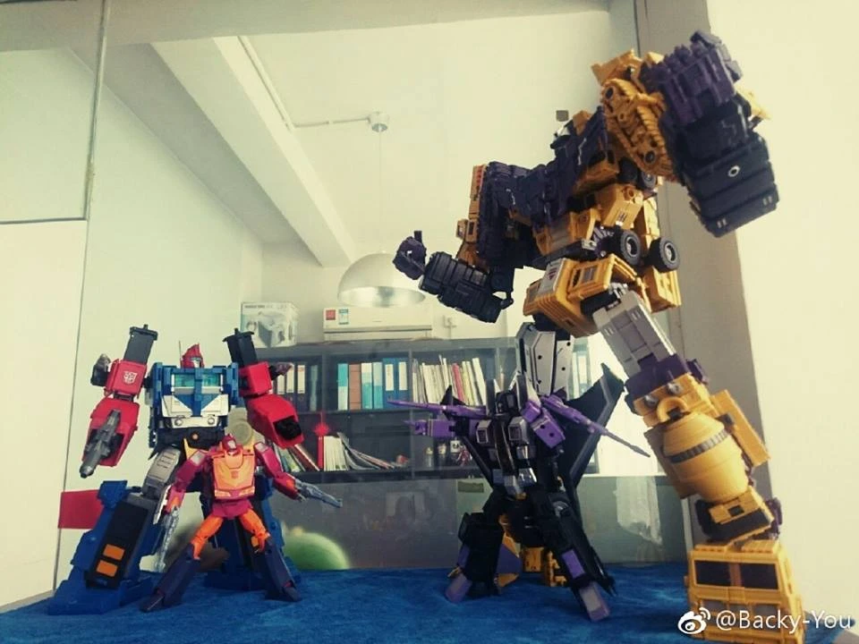 Toyworld TW-C07Y Constructor Devastator Toyworld TW-C07Y Constructor Devastator -Show.Z Store e8b2b5b0d8