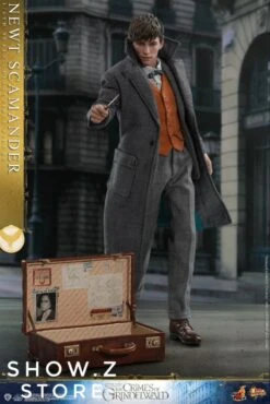 [Pre-Order] Hot Toys HT 1/6 Newt Scamander MMS512 Fantastic Beasts: The Crimes Of Grindelwald -Show.Z Store fbec9347cb